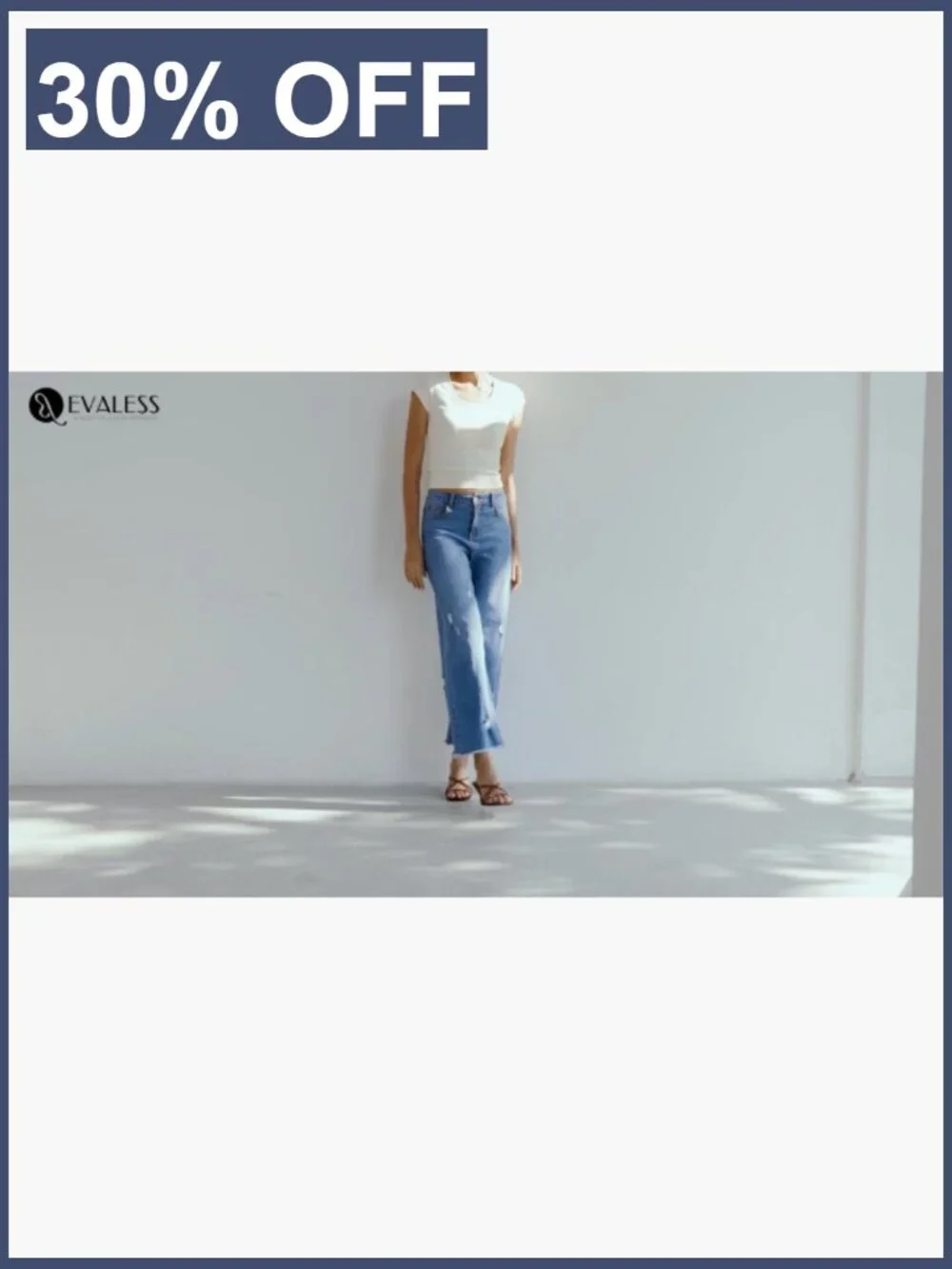 Distressed Wide Leg Jeans with Frayed Hem and Pockets - Picture 7 of 7